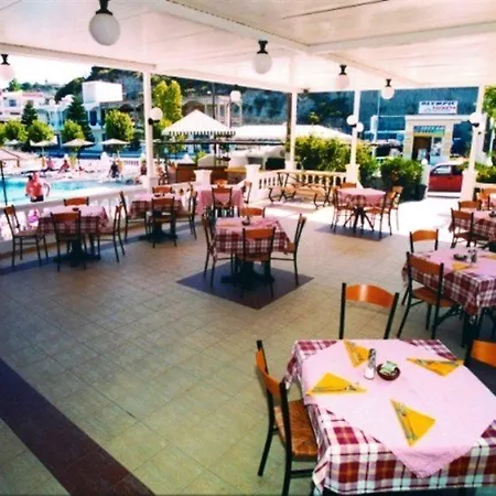 Golden Days Ξενοδοχείο
